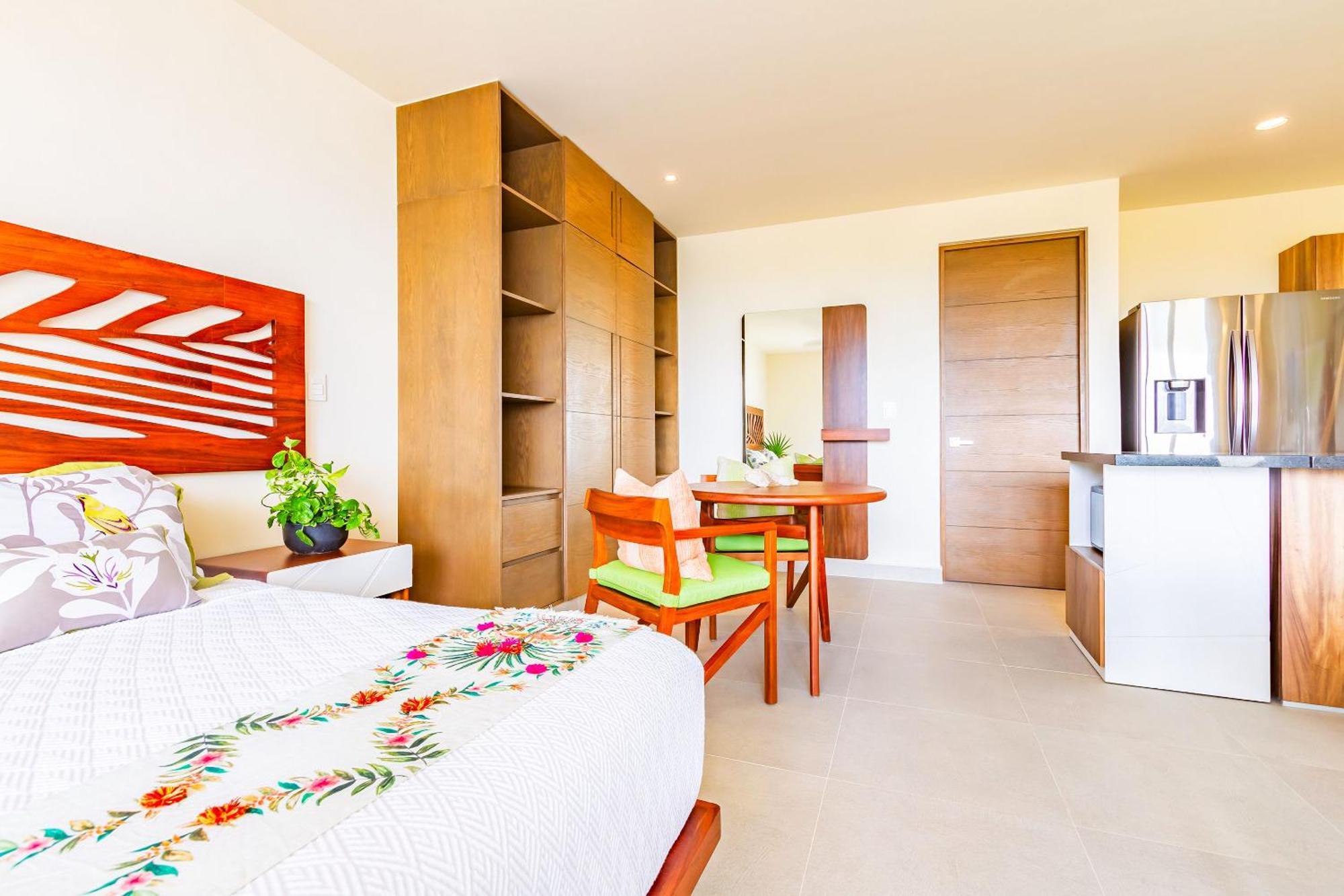 Santamar By Tao Beach Condos With Pool & Walk To Ocean Akumal Exterior photo